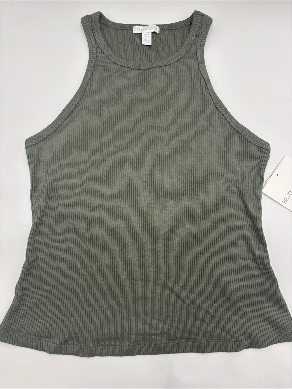 Beyond Yoga Formation Tank in Green Dusk